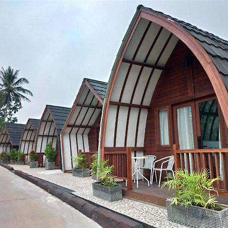 Chevilly Resort And Camp Bogor Exterior foto